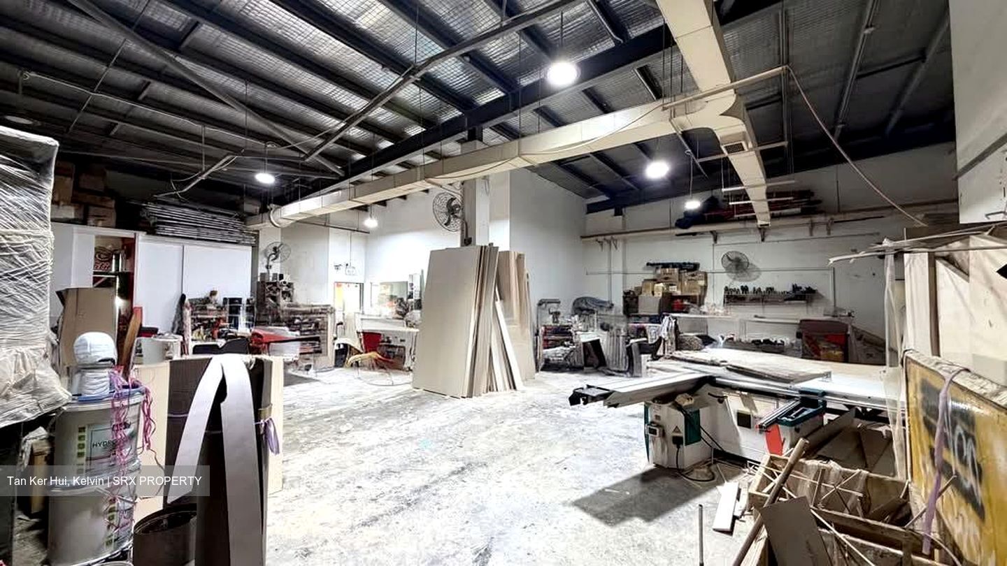 Hiangkie Industrial Building (D27), Factory #558446011